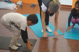 Yoga con DiR y Pere Tarrés para los niños en situación de ...