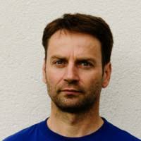 8 "Robert Galik" profiles