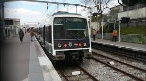 The rer b is one of the five lines in the rer rapid transit system serving paris, france. Rer B Robinson Mitry Claye Youtube