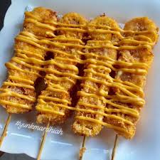 Lalu goreng roti gulung hingga kuning kecoklatan. Cara Buat Sate Sosej Roll Cheese Yang Mudah Tapi Sedap Anak Anak Pasti Suka Ni Keluarga