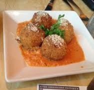 صور تشيزكيك فاكتوري the cheesecake factory قيم