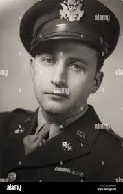 Tête-et-épaules portrait de William R. Wilson en uniforme de l'armée de  1944 Photo Stock