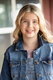 Taylor Mccartney's Instagram, Twitter & Facebook