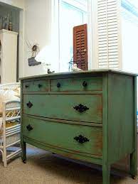 14 Cool Distressed Furniture Tutorials Shelterness Painting Old Furniture Distressed Furniture Furniture Diy