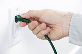 Gunakan multimeter, periksa komponen berikut, kerana apabila tidak sejuk bukan hanya perlu ditambah gas/freon: Peti Sejuk Tidak Dihidupkan Tetapi Lampu Menyala Selepas Pembelahan Dan Bukan Sahaja