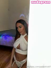 Petite Kira  misspetiteusaofficial  petitekira Nude Leaks OnlyFans Photo  4 - Nudogram v2.1