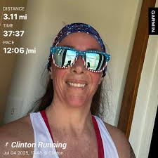 Runner completes 4th of July 5k run