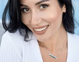 Maureen Manzo's Instagram, Twitter & Facebook