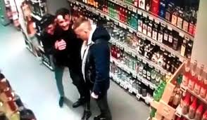 Rezultate pentru ▷ service non stop ▷ în bucureşti ; BÄrbat BÄtut De Trei Tineri Intr Un Magazin Din Bucuresti