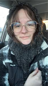 I saw this information about this pattern and I thought it would be very  useful here in the group, I hope you like it crochet pattern:  https://stepbystephere.com/crochet-hearts/