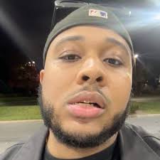 Carlos McDaniel (@eccentriclos27)