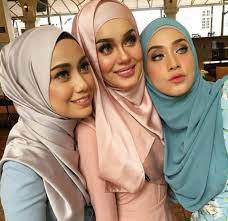 See what mia ahmad (miaahmad801) has discovered on pinterest, the world's biggest collection of ideas. Pin On Beautiful Hijab Girl