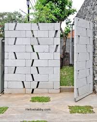 Dengan pagar yang terkunci dan tinggi, akses ke rumah batako terbuat dari campuran pasir kasar dan semen, dan banyak dipakai bangun pagar karena lebih murah. 6 Inspirasi Model Pagar Rumah Dari Bata Ekspos Pagar Rumah Yang Keren Helloshabby Com Interior And Exterior Solutions