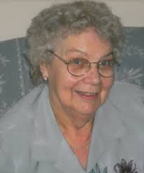 Helen MacNeil Obituary