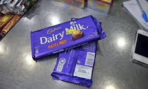 Selepas cairkan coklat cadbury, biarkan coklat sejuk sepenuhnya di suhu bilik sebelum dituang ke atas bubble rice. Segala Yang Anda Perlu Tahu Mengenai Isu Dna Babi Dalam Coklat Cadbury