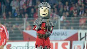 Entspricht die union berlin maskottchen der stufe an qualität, die ich als zahlender kunde in dieser preiskategorie erwarte? Corona Zwangspause Fur Union Maskottchen Ritter Keule B Z Berlin