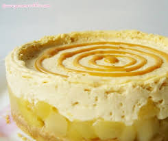 Mousseline De Pommes A La Creme Caramel Recette Recette Dessert Gateaux Et Desserts Gateau Pomme Poire