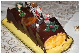 Buche De Noel A L Orange Creme Patissiere Grand Marnier Ganache Chocolat Tout Le Monde A Table Buche De Noel Patissiere Dessert