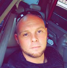 What landscaping companies in DeKalb, IL do above-ground pool leveling?