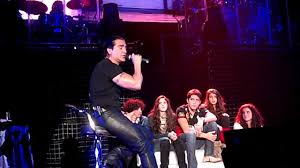 Las imágenes de la sorpresiva boda de camila fernández, hija de alejandro fernández, 'el potrillo'. Alejandro Fernandez Sube A Sus Hijos Al Escenario Youtube