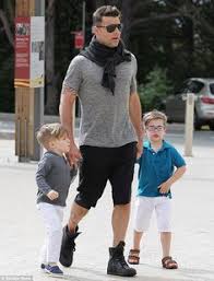 Explore ricky martin oficial's photos on flickr. 12 Ricky Martin Ideen Sanger Ricky Martin Frisur Kleinkind
