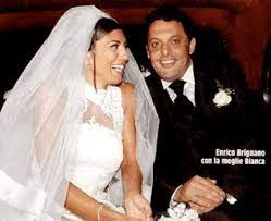 We would like to show you a description here but the site won't allow us. Avete Mai Visto L Ex Moglie Di Enrico Brignano Foto