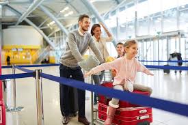 Delta Airlines customer at self-service kiosk changing flight details, highlighting the convenience of Delta&rsquo;s flexible flight change polic
