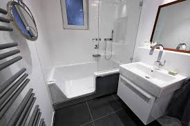 Artweger twinline 2 duschtur begehbare badewanne begehbare. Badsanierung Begehbare Badewanne Zitzelsberger Gmbh