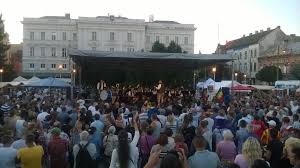 First international congress of danube region botanical gardens. Holograf Si Andra CantÄƒ La Zilele Aradului Zece Zile De SÄƒrbÄƒtoare In Orasul De Pe Mures