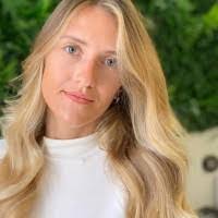 Johanna Hoff's Instagram, Twitter & Facebook