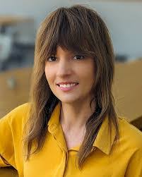 Katherine Desmond's Instagram, Twitter & Facebook