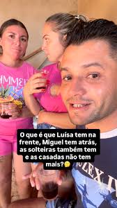 O que é que Luísa tem na frente, Miguel tem atrás, as solteiras também tem  e as casadas não tem mais?🤔