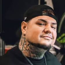 Made this piece for Jacob over 3 days, 26 hours at the @villainarts show in  orlando. We managed to place 2nd in xl color category amongst some amazing  pieces. Not to bad