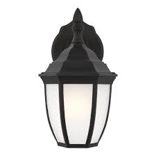 Landscapers use special outdoor flood lights to the motion detector is highly accurate and has a range up to 50 feet. Generation Lighting 89936 12 Sea Gull Bakersville 1 Light Outdoor Ligh Foundry Lighting