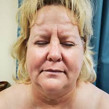 Michelle Swanger (@skinandbareitbeauty) • Instagram photos and videos