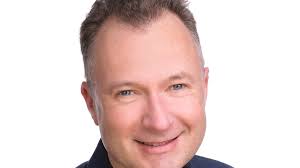 Hver morgen i bilen på vej på arbejde solgte jeg i den periode for en  million kroner af mine medarbejder-aktier. Det var sgu meget fedt"