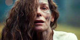 Jessica Malik's Instagram, Twitter & Facebook