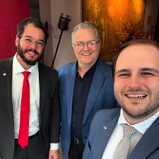 Fabio Vaz (@eu_fabiovaz) • Instagram photos and videos