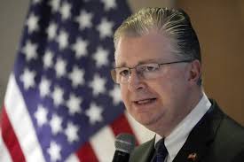 Longtime AP Pentagon reporter Fred Hoffman, who was lauded for his Vietnam  coverage, dies at 100