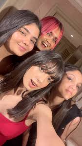 Can i get a kiss ?😂🤍🤍, #canigetakiss #trend #fashion #explore  #exploremore