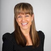 Karen Vanderheyden's Instagram, Twitter & Facebook