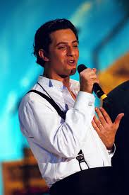 Browse the user profile and get inspired. Fiorello The One Man Show A Million Steps