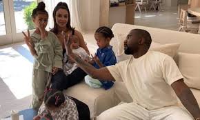 Maybe you would like to learn more about one of these? Kim Kardashian S Fans Debate Over Her Daughter Chicago S Outfit Kim Kardashian Snapchat Kardashian Kids Kim Kardashian