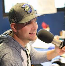 Mark Bonneau's Instagram, Twitter & Facebook