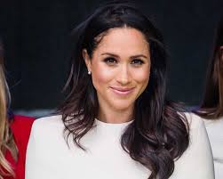 The most classic meghan makeup ever. Meghan Markle S Wedding Makeup Artist Says She S Been Primping On Her Own