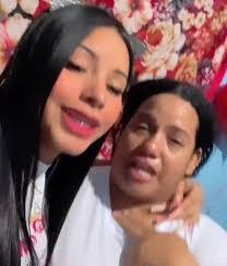 Rhina Acosta's Instagram, Twitter & Facebook