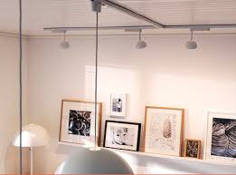 Cache lumiere decoration faux plafond peinture facebook électricité est un mot provenant du grec élecktron signifiant ambre jaune. Comment Cacher Des Fils Electriques Au Plafond Gamboahinestrosa