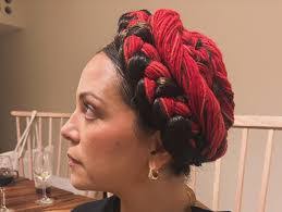 Itzel Pena's Instagram, Twitter & Facebook