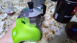 كيفية استخدام براد الاسبرسو How To Use Moka Pot Youtube