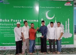 Yassin, hamdan, ilya, joey, watie (elite) sathia, rahim. Cito Ungkap Peran Perusahaan Astra Group Dalam Pembangunan Masyakarat Di Kalbar Suarapemredkalbar Com